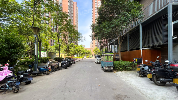 华府西城港湾外景图