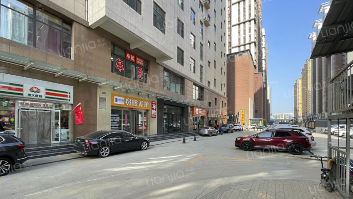 文化大厦外景图