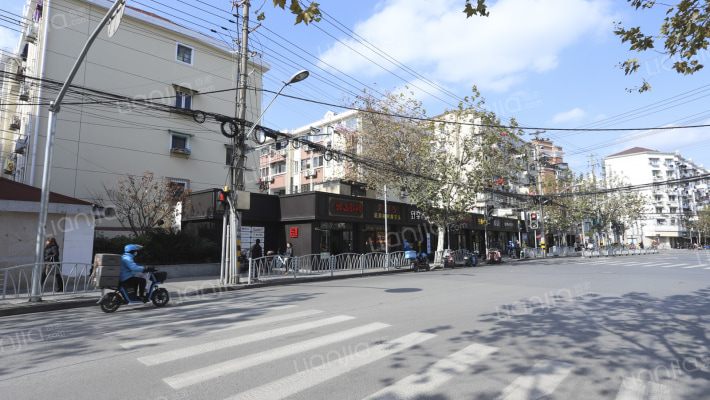 娄山关路815弄外景图