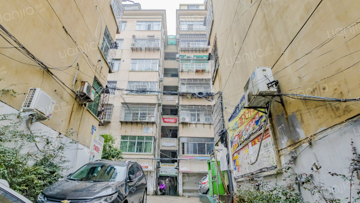 育才住宅小区外景图