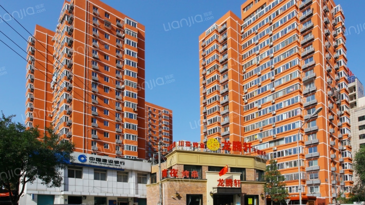 北洼西里外景图