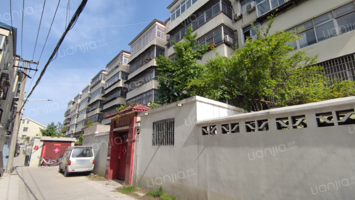 工商局集资楼外景图