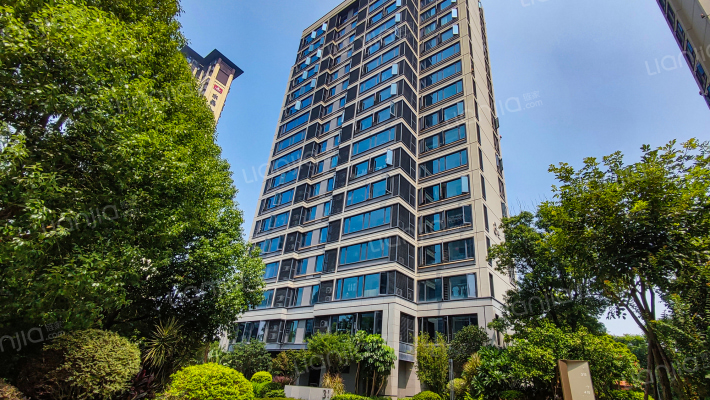 天合嘉苑梅园外景图