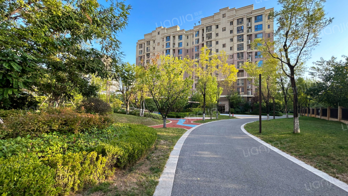 雅居乐湖居笔记星徽外景图