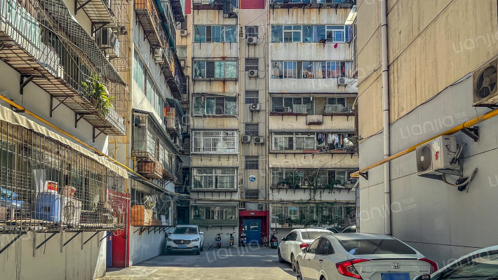 西安和平门小区房价怎么样和平门小区房源户型图小区车位交通地址详情