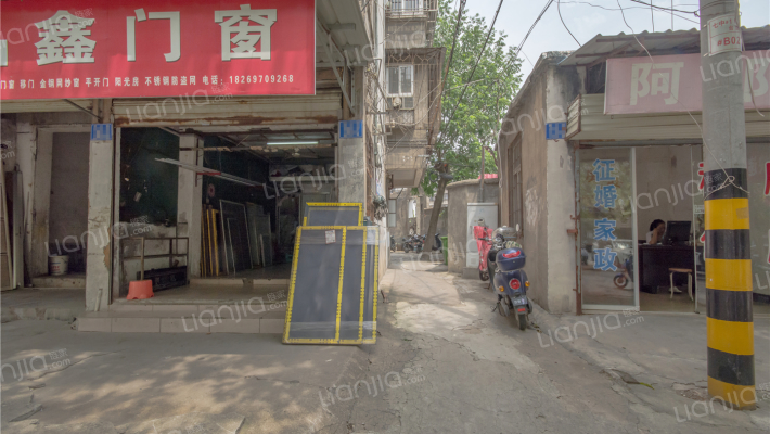 蔡山路30号外景图