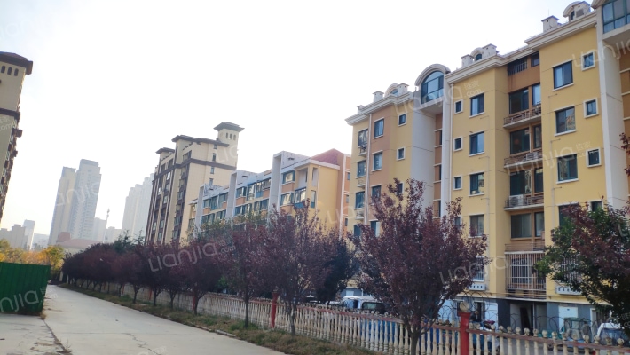 建源山海龙城外景图