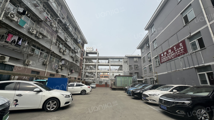 学苑公寓外景图