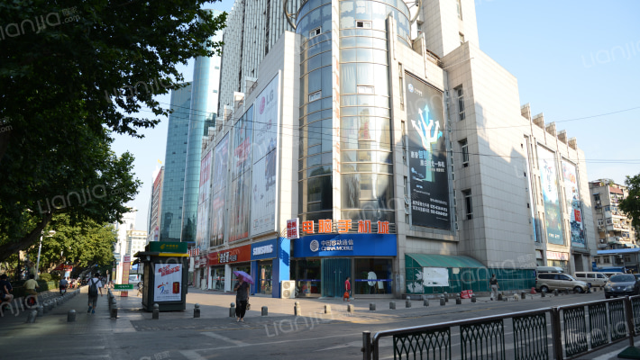 雄狮国际大厦外景图