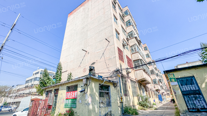 矿建小区外景图