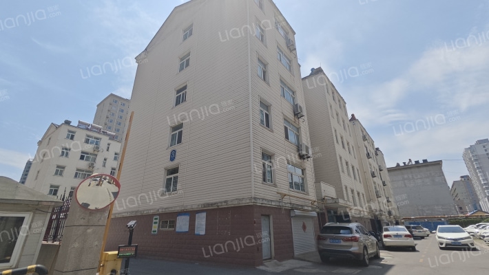 世家豪庭一区外景图