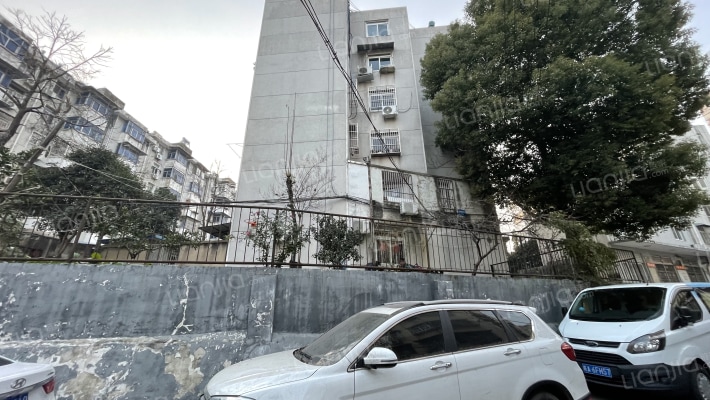 东兴路13号外景图