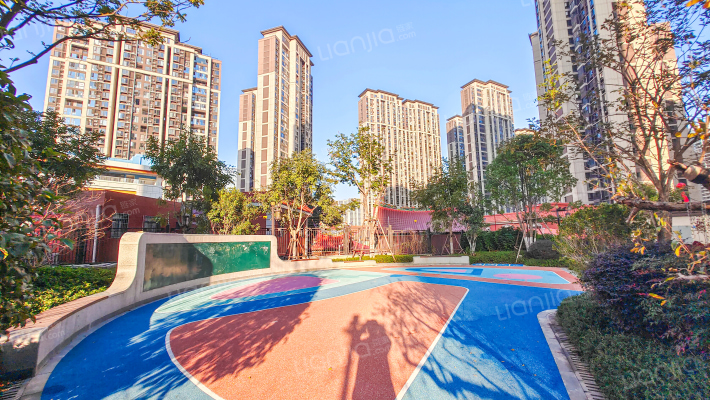 岭兜首府西区外景图