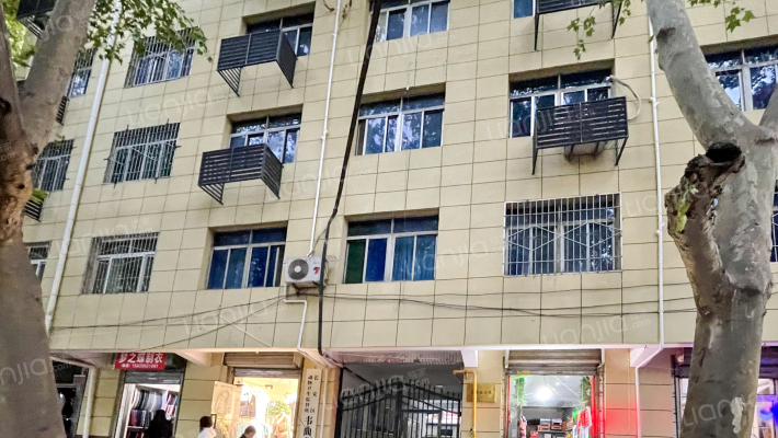 长安区动物卫生监督所韦曲分所家属院外景图