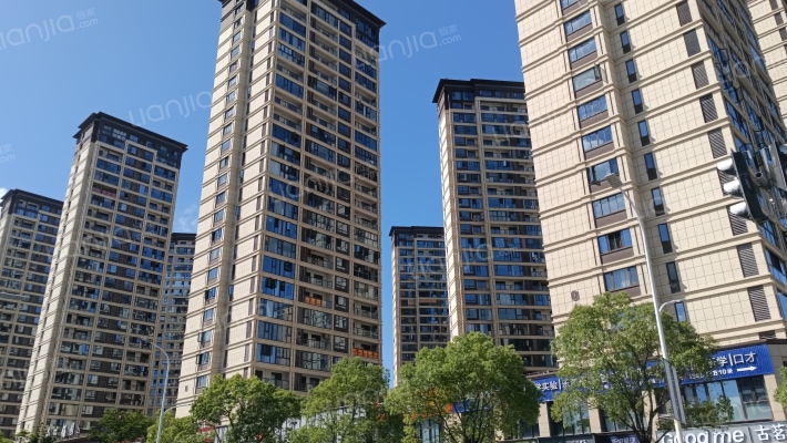 南珑钰园外景图