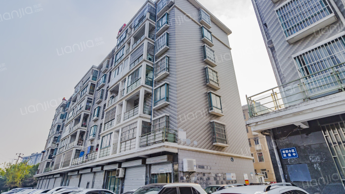 油库生活小区外景图