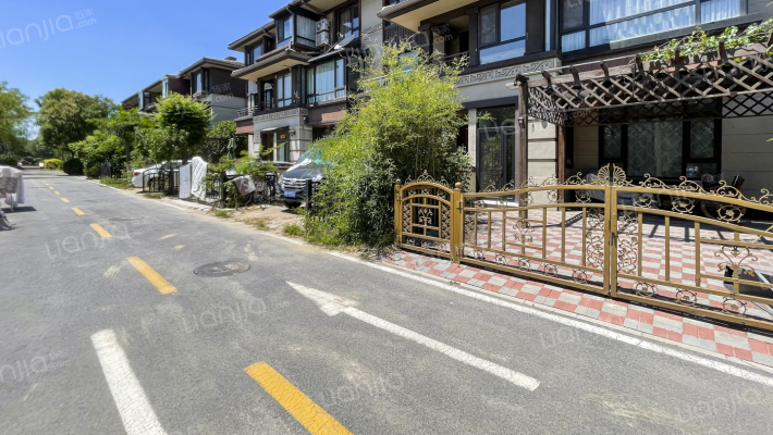 牛驼温泉孔雀城4.1期外景图