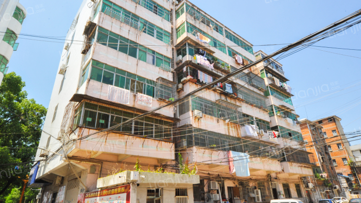 莲塘农贸街外景图