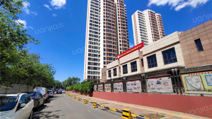 富民河畔家园外景图