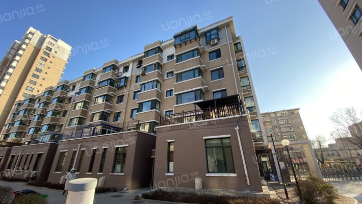 东湖秀景外景图