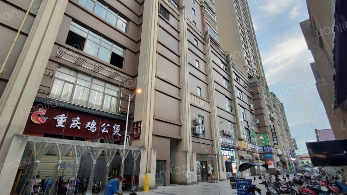 金色新时代外景图