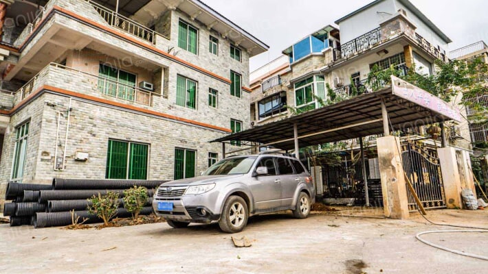 华英苑别墅小区外景图