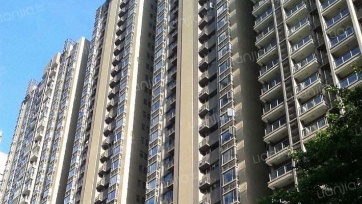 利汇名悦大厦外景图