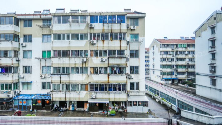 国际商城外景图