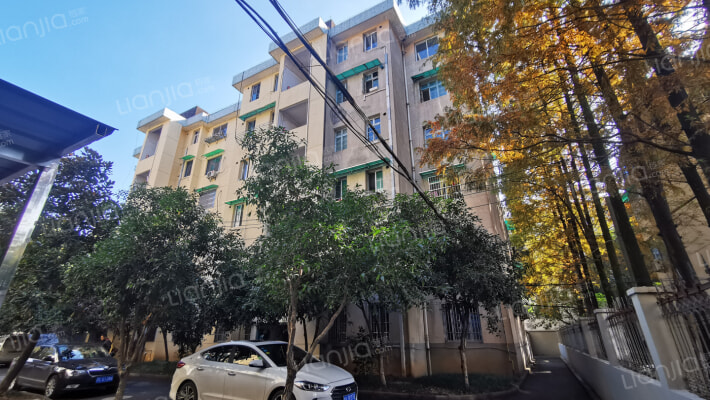 留下街13号外景图