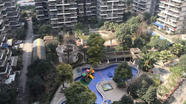 清水河畔外景图