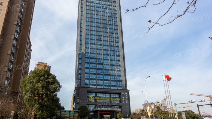 中富大厦外景图