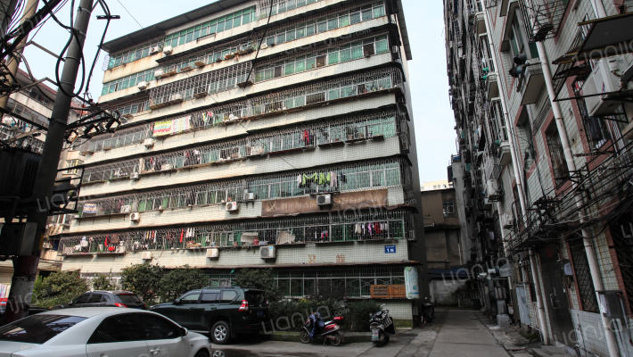 旭光综合楼外景图