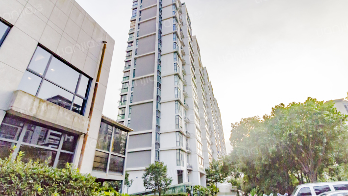 都市港湾外景图