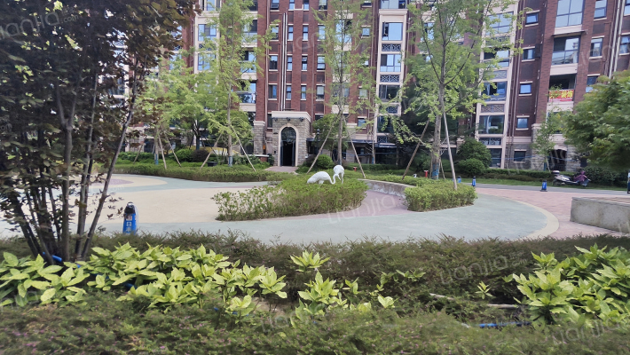 城投.伊顿小镇外景图