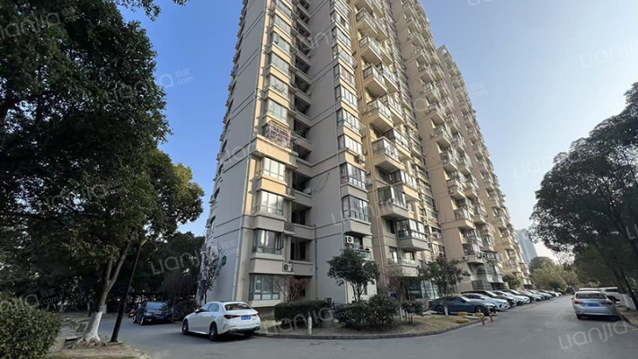 衡泰国际花园外景图