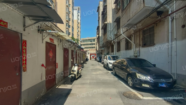 农机公司家属院外景图