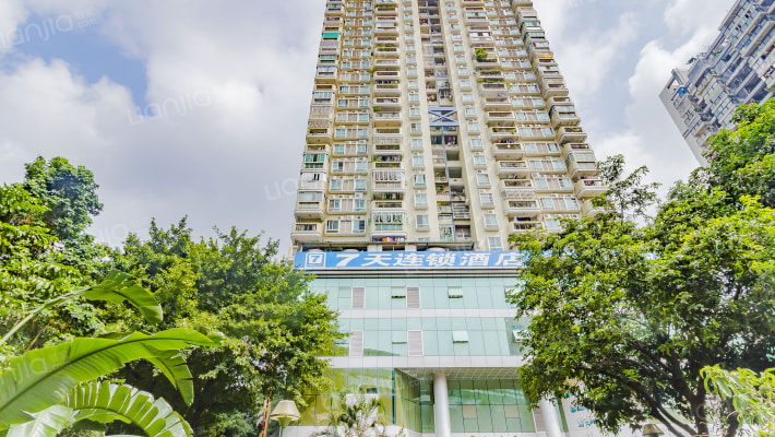 粤虹大厦外景图