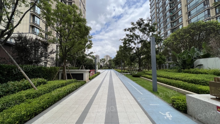 俊发城逸璟峰二期紫檀苑外景图