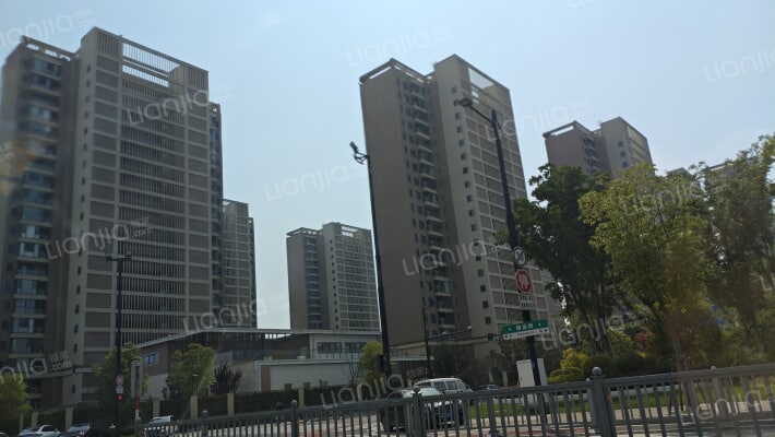 融信天澄外景图