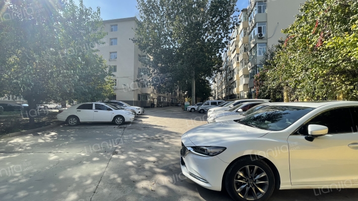 山西水利职业技术学院家属院外景图