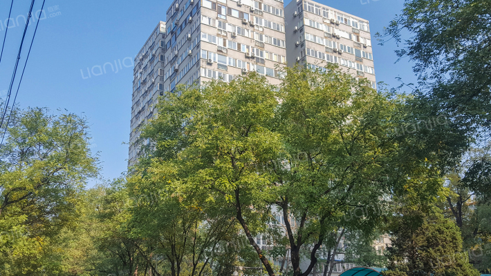 民族大学西路60号院外景图