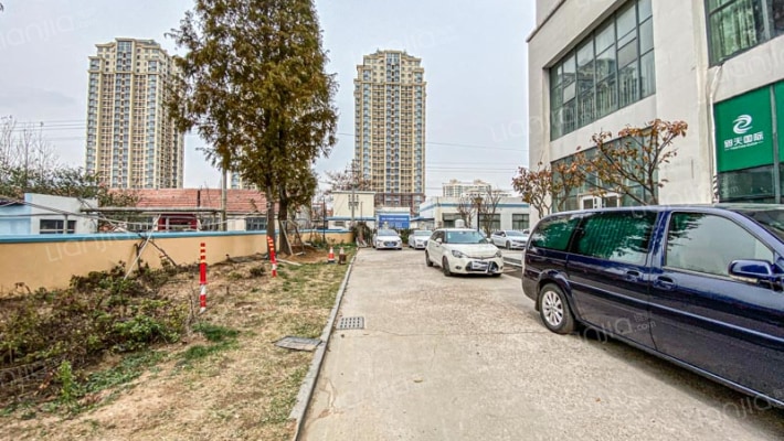 吉凯利公寓外景图