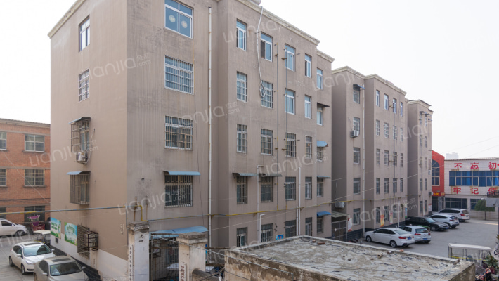 豪享福花园外景图