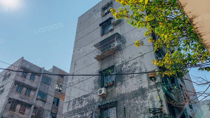 化纤厂宿舍外景图