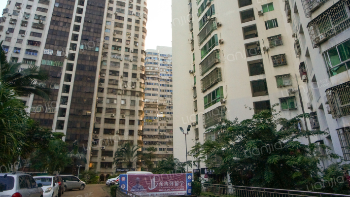 富豪花园外景图