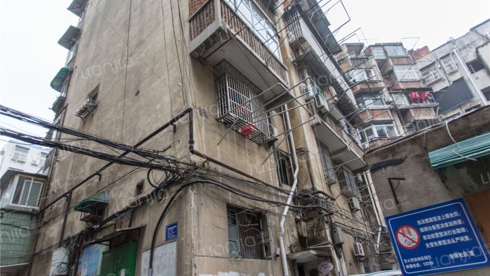 工行宿舍外景图