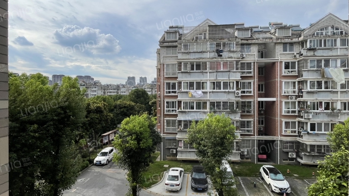 摄山星城闻兰苑外景图