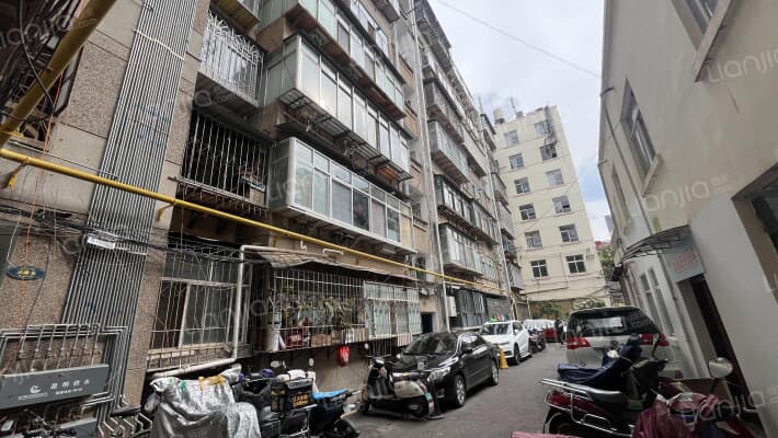 吴井路化轻公司宿舍外景图