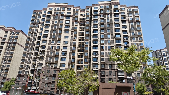 星港嘉苑外景图