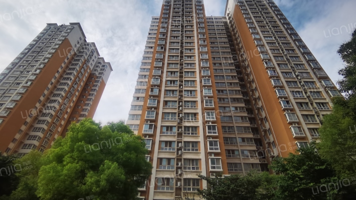 东岸尚景B区外景图